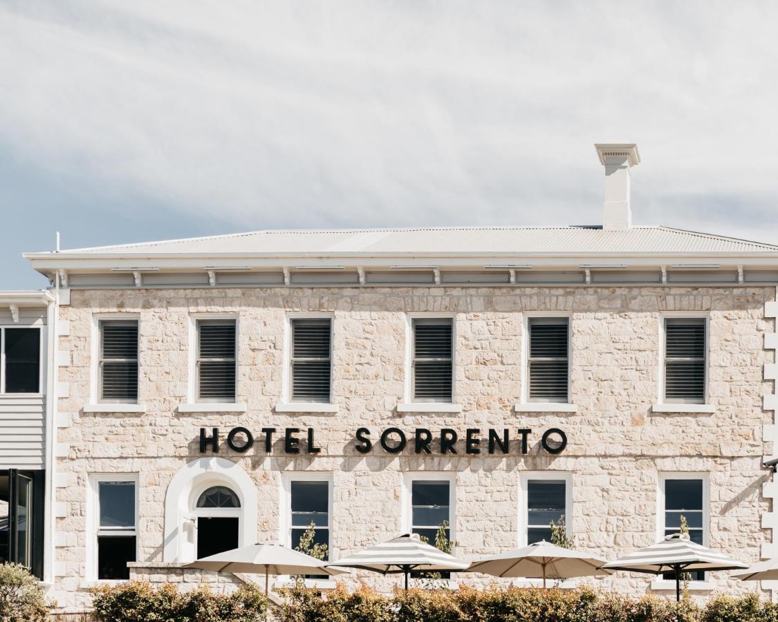 Hotel Сорренто Экстерьер фото